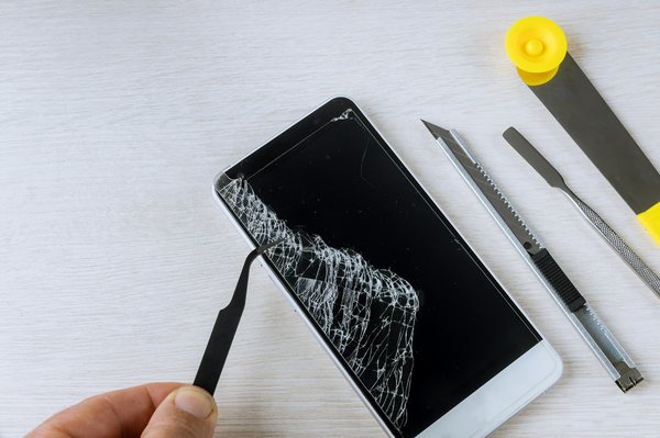 Ecran iphone 8 blanc : de quoi se compose cet élément ?